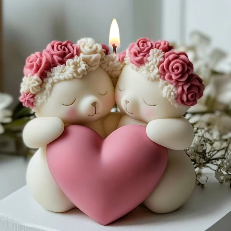 Bear Couple With Love Heart